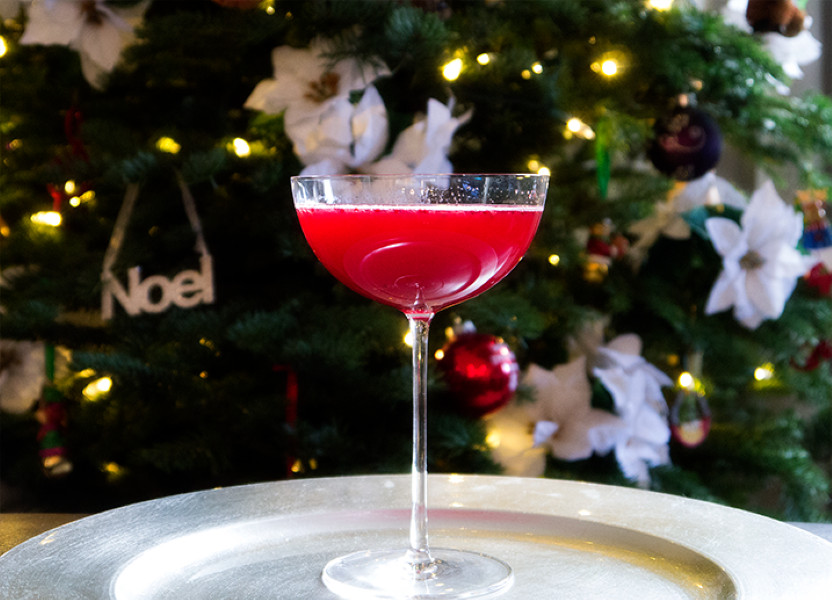 Cranberry Sparkler Christmas cocktail