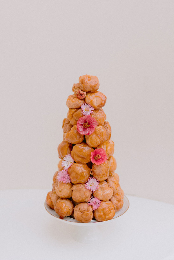 croquembouche wedding cake